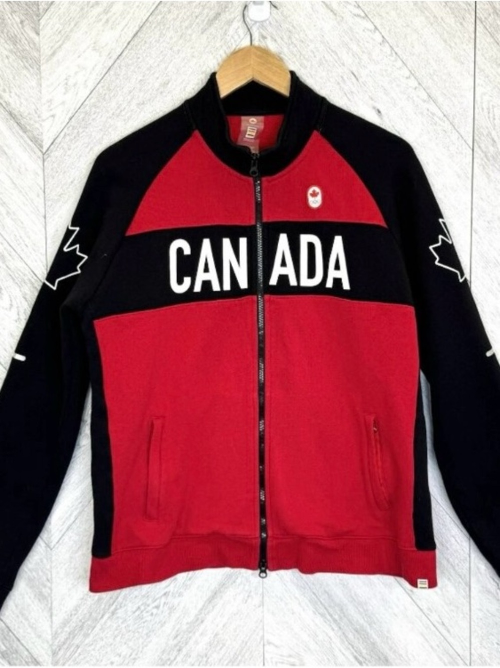 HBC Team Canada Olympic Official Outfitter Zip Sweatshirt Jacket Women's Medium